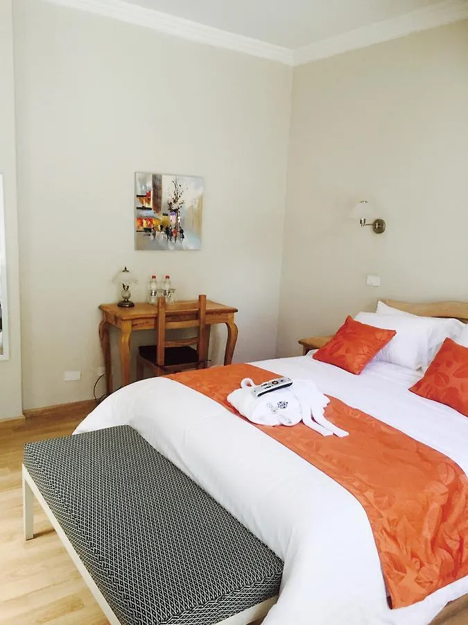 La Coupole Hotel Quito 3*,